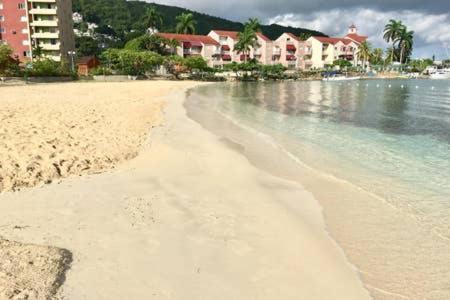 Rairoyale At Sand Castles Ocho Rios Exterior photo
